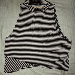 Hollister Crop Top